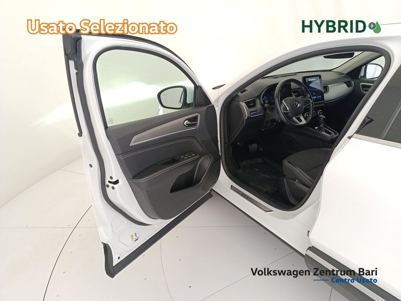 Renault Arkana 1.6 e-tech full hybrid intens 145cv