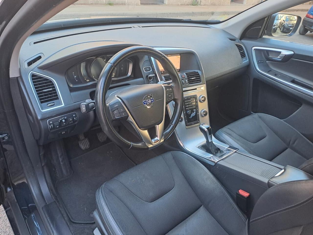 Volvo XC 60 cambio manuale unico proprietario
