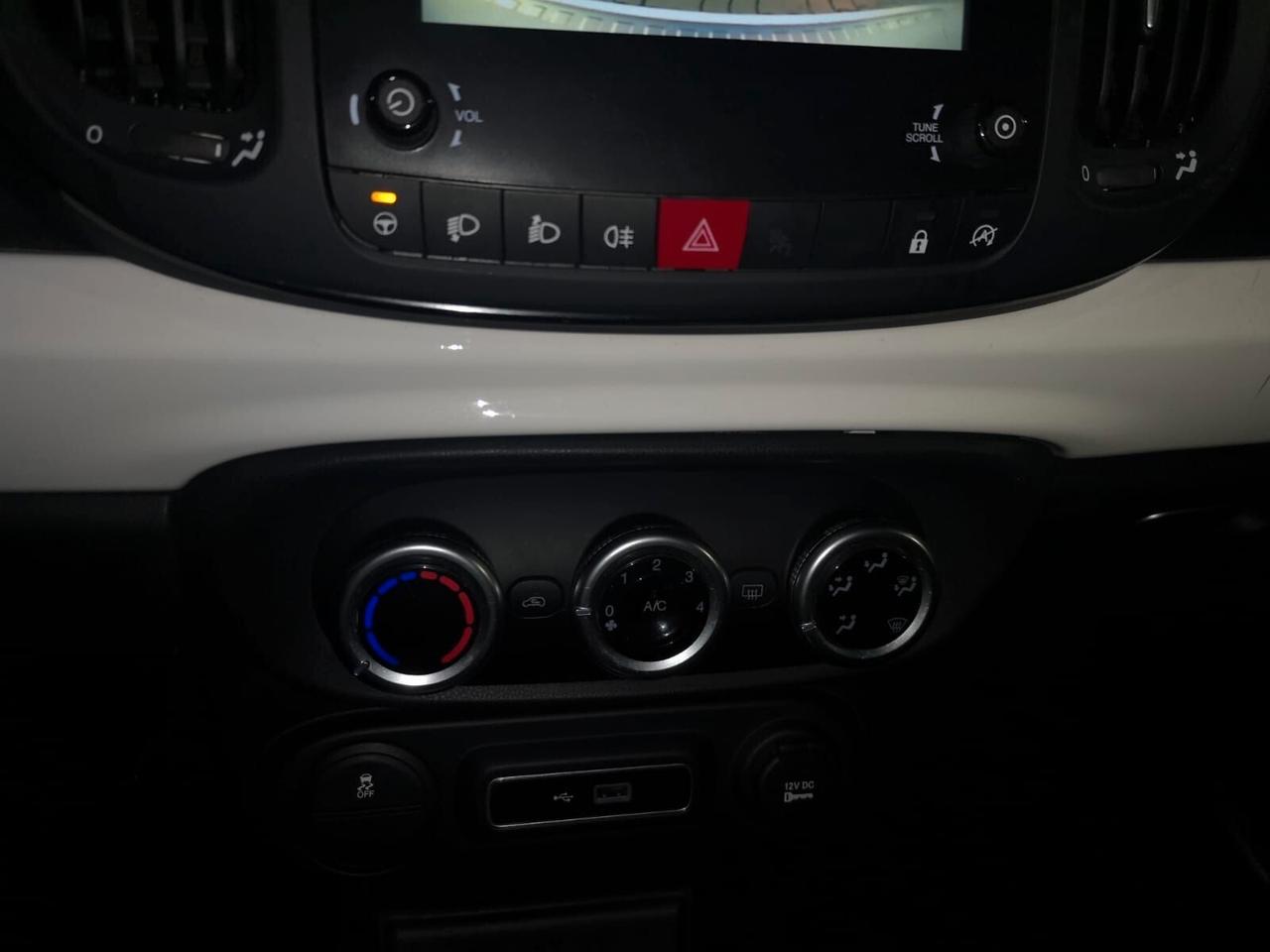 Fiat 500L 1.4 95 CV S&S Cross