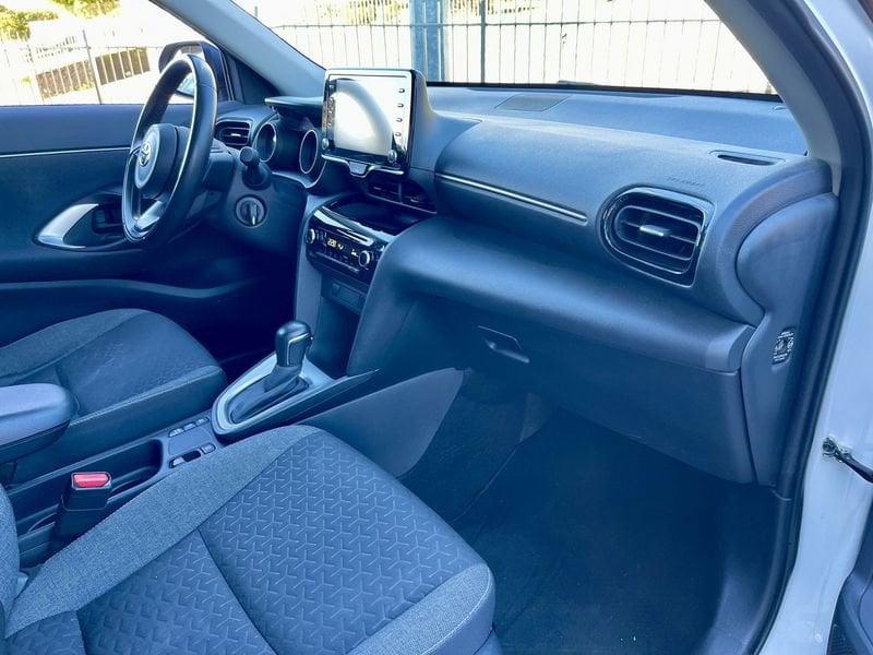 Toyota Yaris Cross 1.5h Active fwd 116cv e-cvt