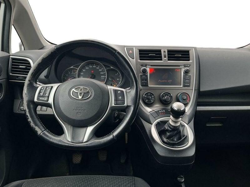 Toyota Verso-S Verso-S 1.4D MT Style
