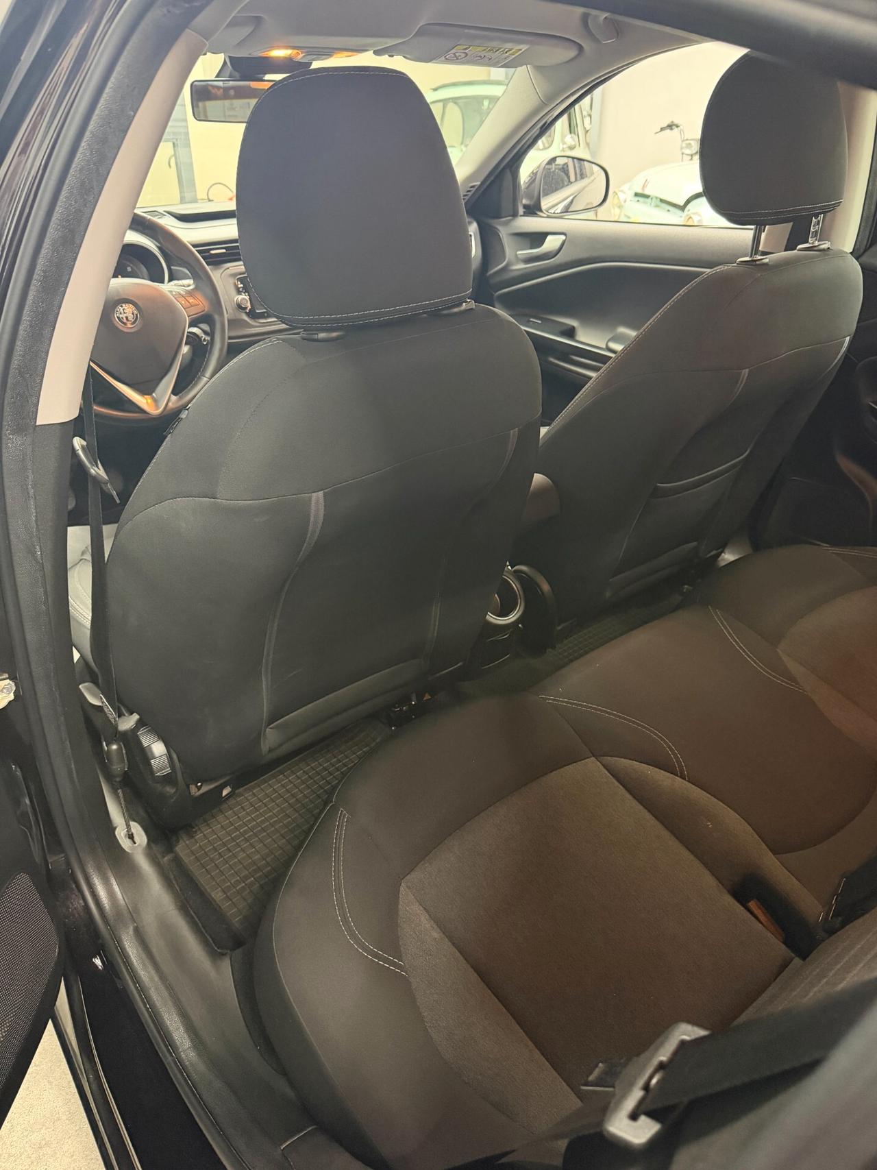 Alfa Romeo Giulietta 1.6 JTDm 120 CV Business