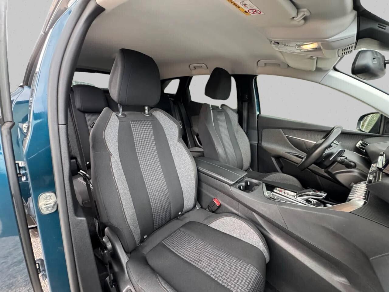 Peugeot 3008 BlueHDi 130 S&S EAT8 Active Pack 12/2021