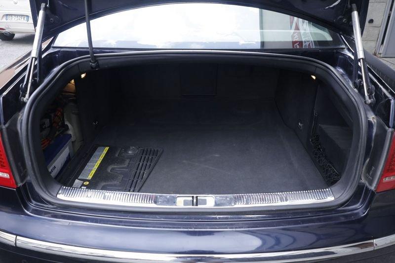 Volkswagen Phaeton Volkswagen Phaeton 3.0/240 V6 TDI DPF 4mot. tip. 5 posti Unicoproprietario
