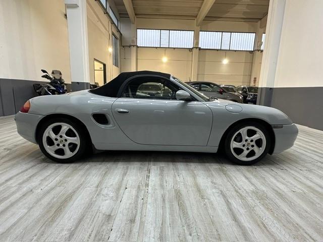 Porsche Boxster 2.5i 24V cat
