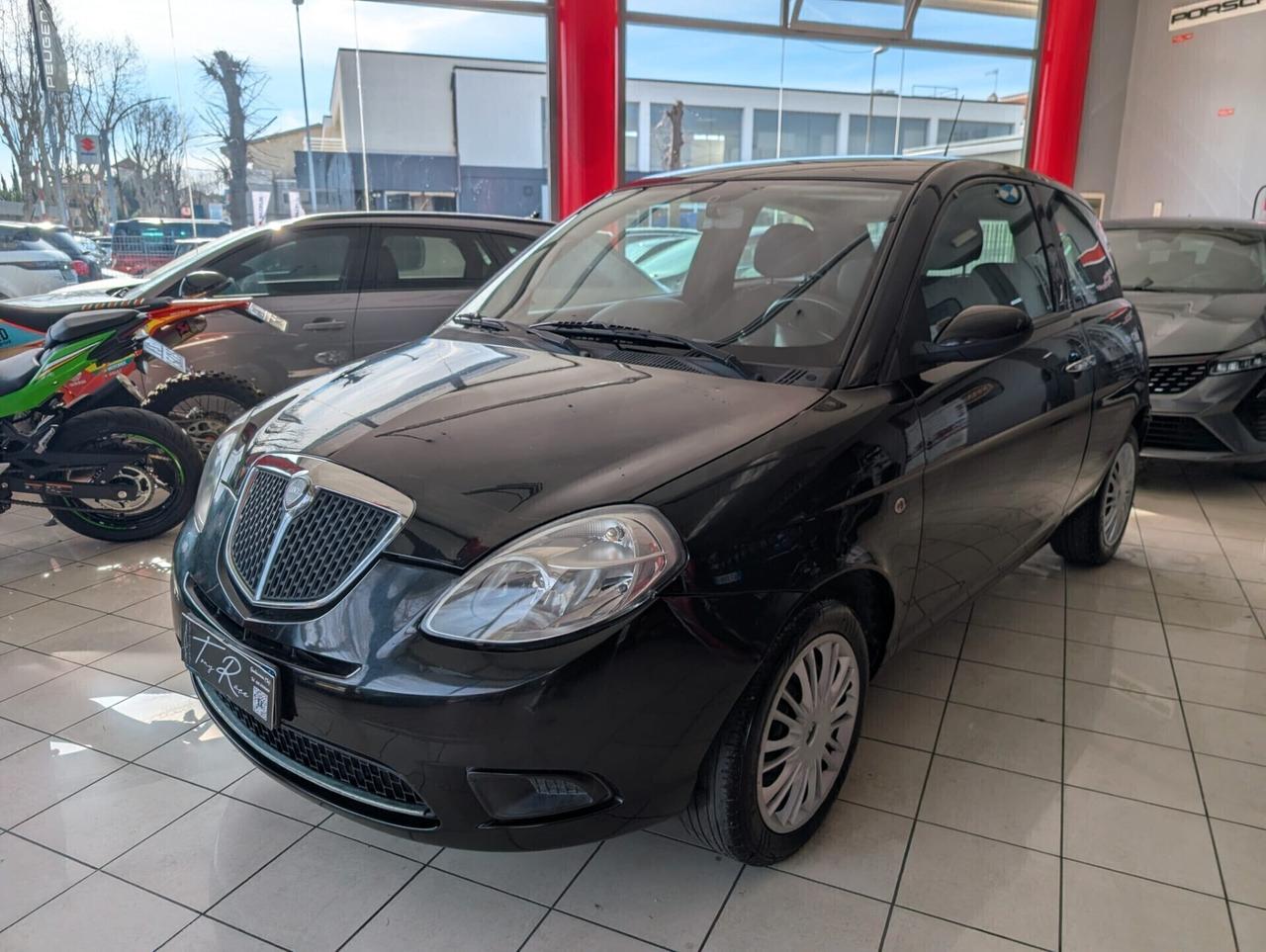 Lancia Ypsilon 1.3 DIESEL 75 CAVALLI