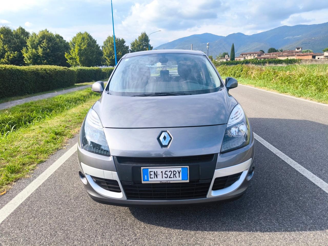 RENAULT SCENIC X-MODE 1,6 DCI- KM 90000-OK NEOPATENTATI
