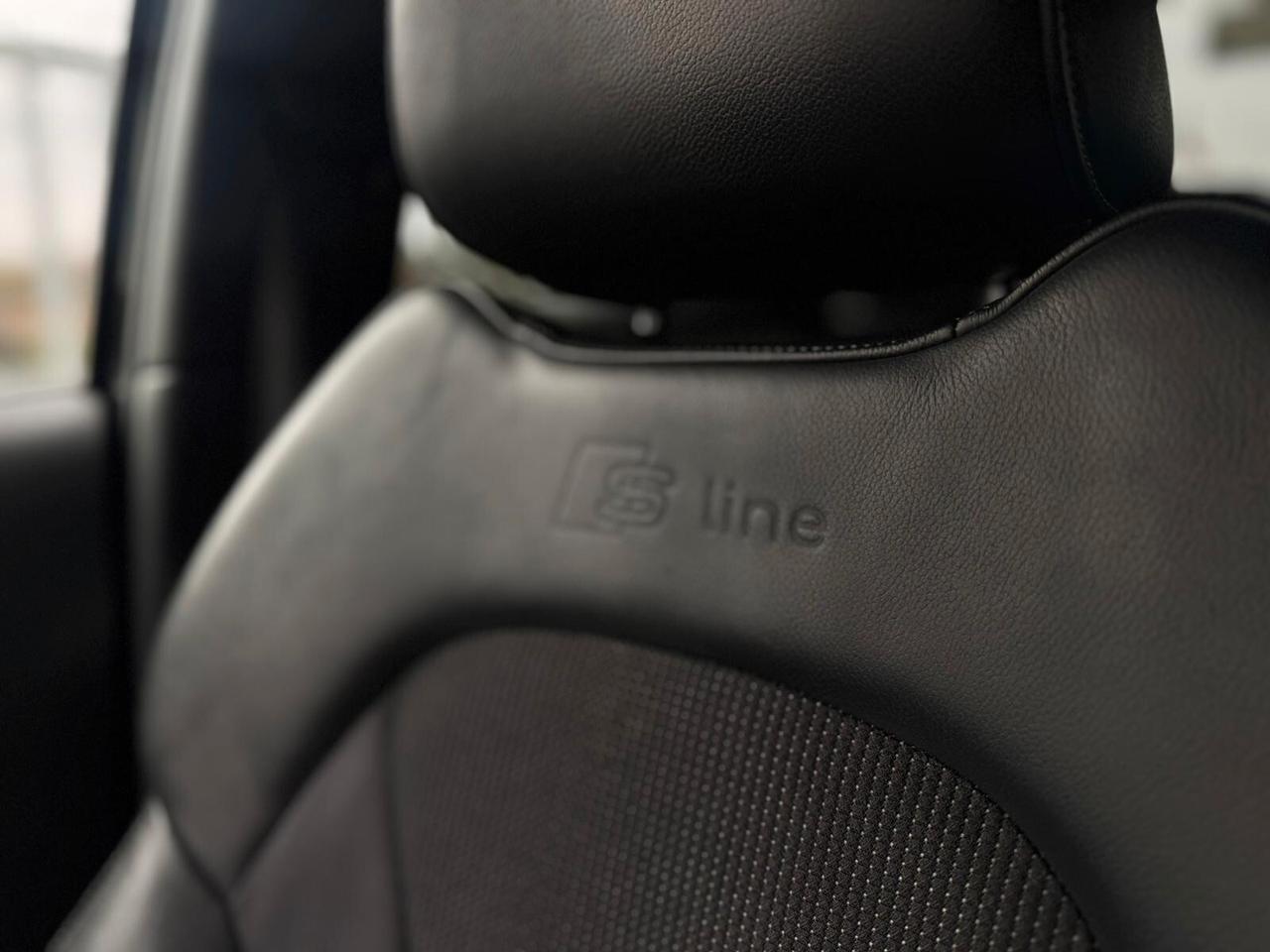 Audi A1 S-LINE 1.6 TDI 2011 NEOPATENTATI