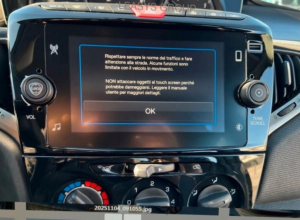 Lancia Ypsilon 1.0 FireFly 5 porte S&S Hybrid Gold
