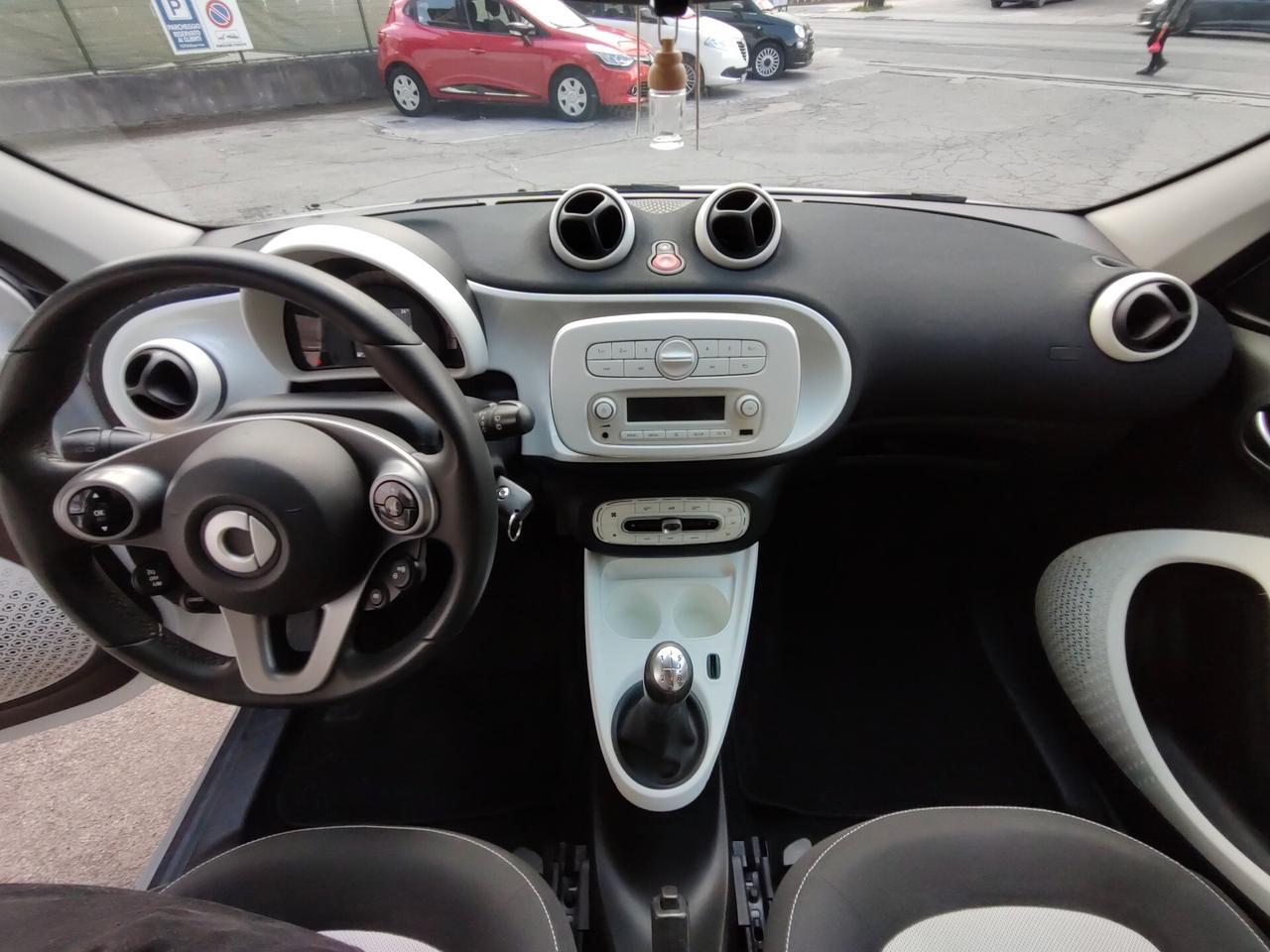 Smart ForFour 70 1.0 Passion EURO 6 2016 DA VETRINA