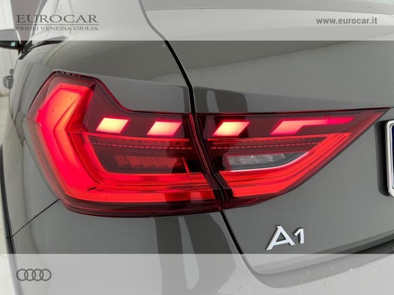 Audi A1 citycarver 30 1.0 tfsi admired 110cv