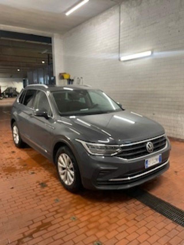 VOLKSWAGEN Tiguan 2.0 TDI 150 CV SCR DSG Life