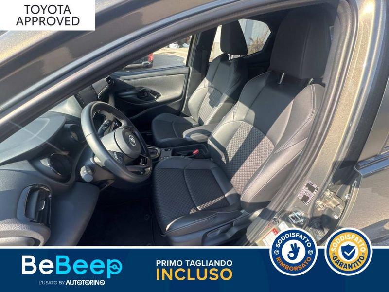 Toyota Yaris 1.5 HYBRID LOUNGE
