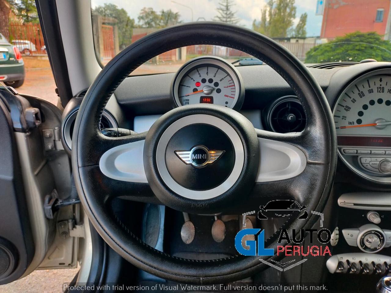 MINI ONE 1.4 16v 70 kw adatta per neopatentati
