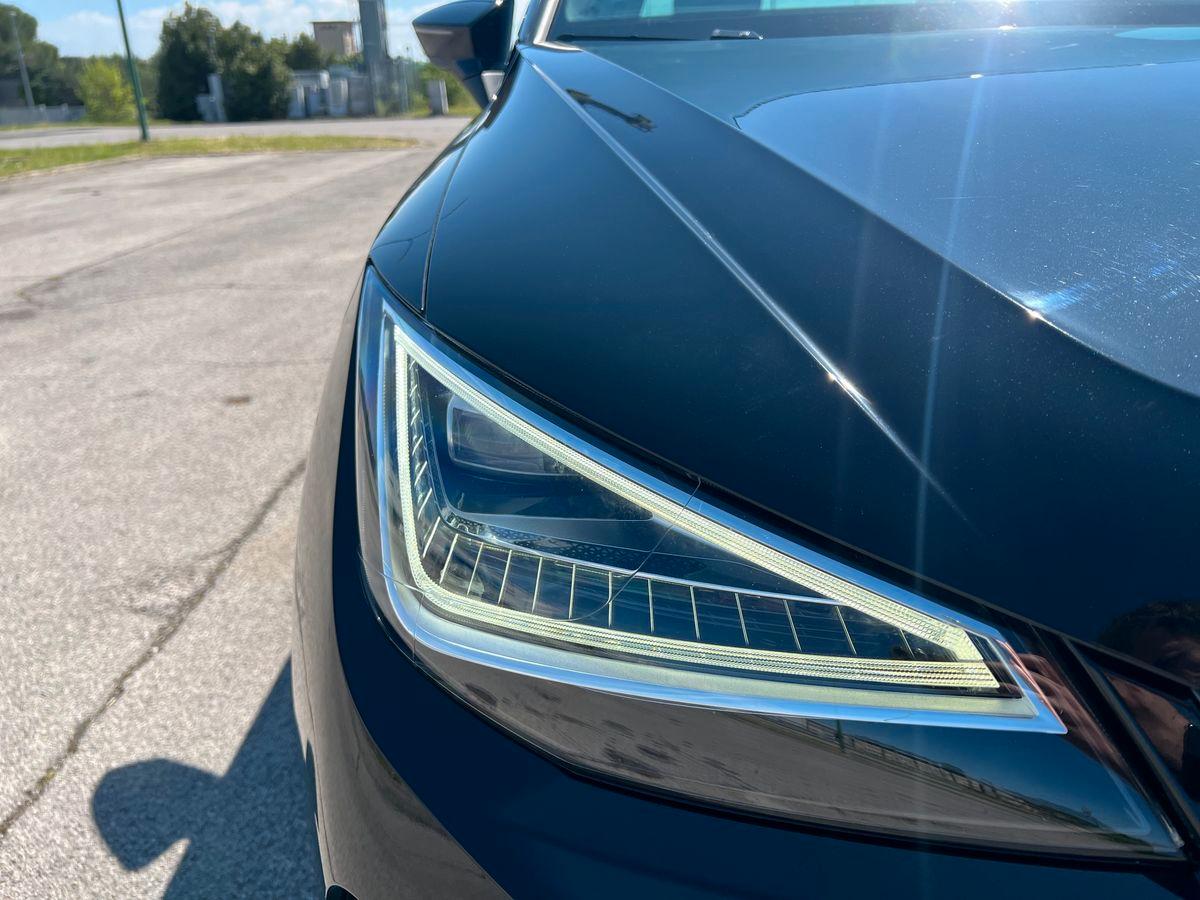 SEAT Arona 1.0 ecotsi FR 95cv