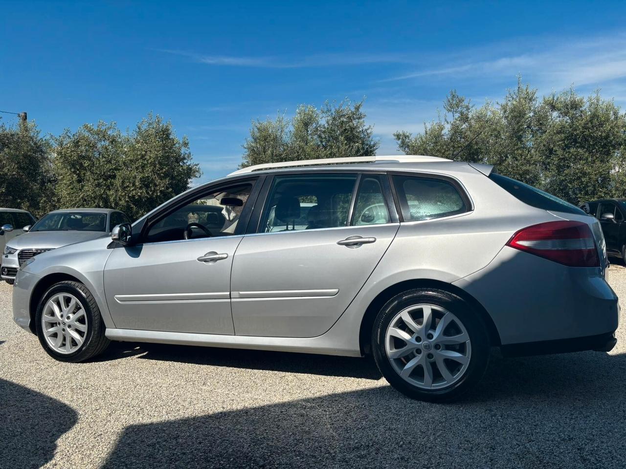 Renault Laguna 2.0 dCi 150CV SporTour