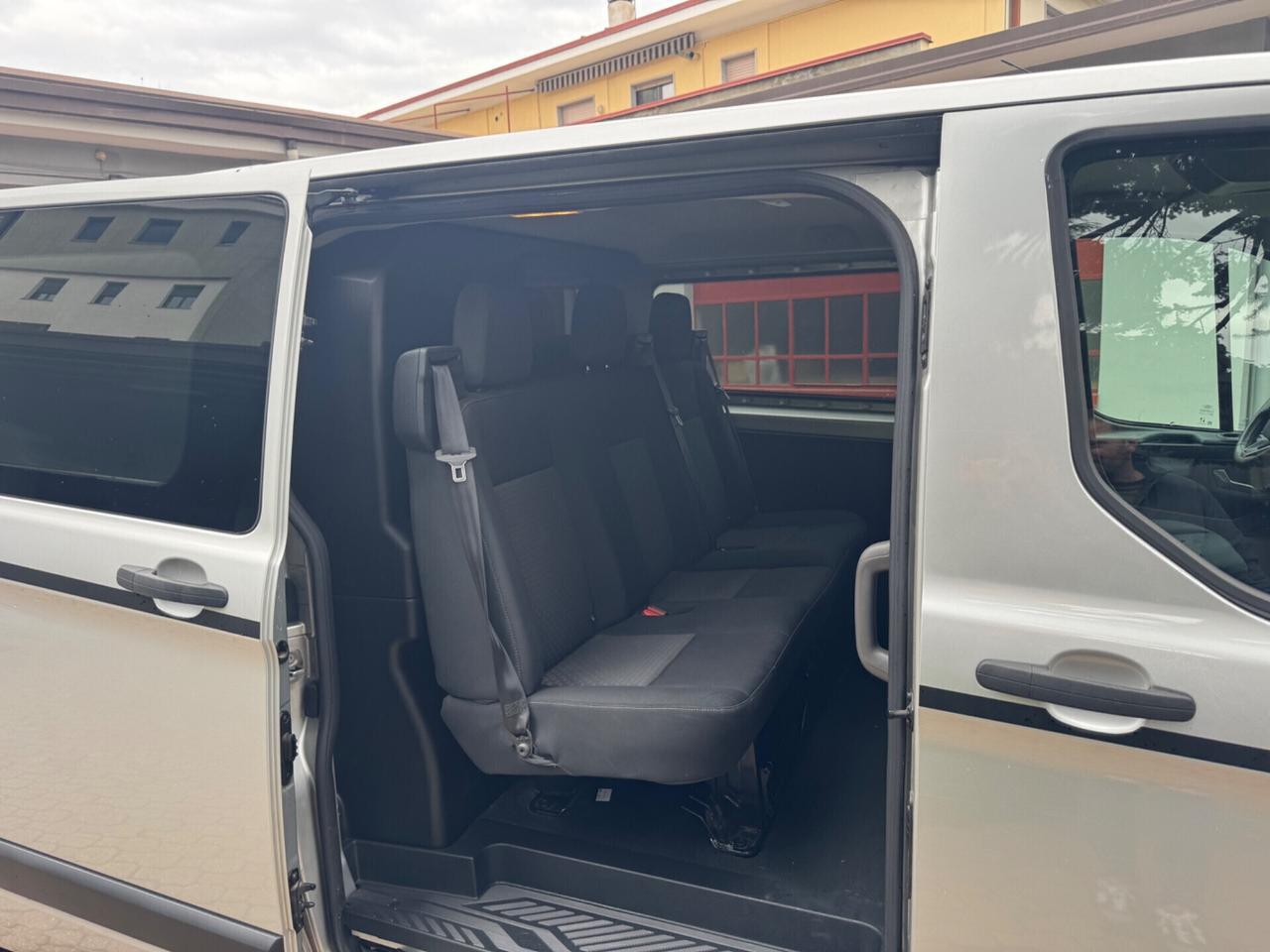 Ford Transit Custom 6 POSTI