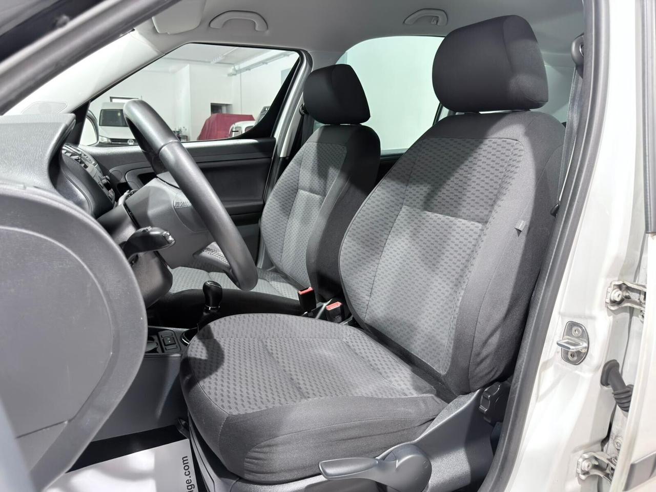 SKODA ROOMSTER 1.6TDI 90cv UNICOPROPRIETARIO