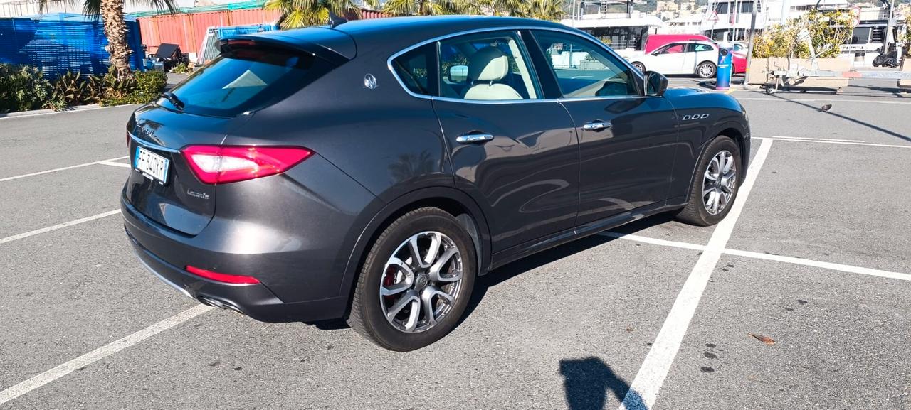 Maserati Levante V6 Diesel AWD