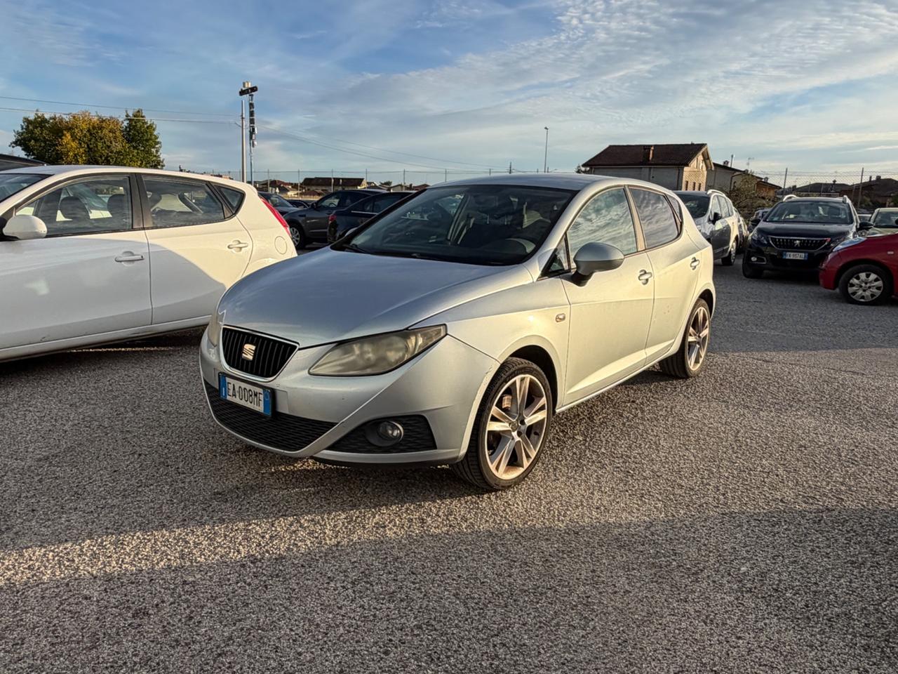 Seat Ibiza 1,6 5p sport