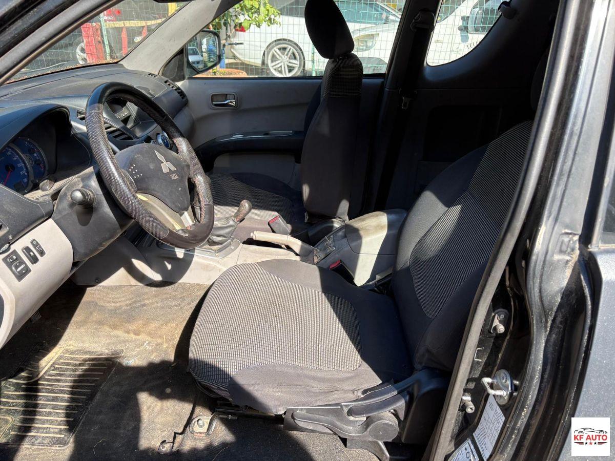MITSUBISHI - L200 c.cab 2.5 di-d Intense