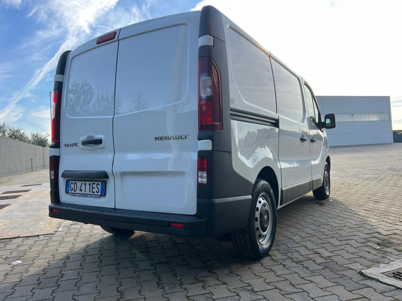 Renault Trafic 2.0 dci 145cv L1H1 85.000km - 2021