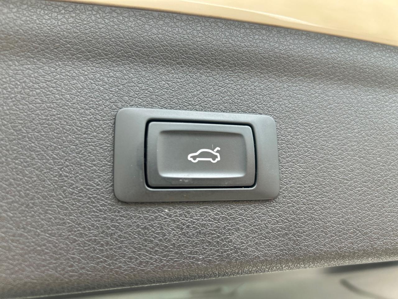 Audi Q3 2.0 TDI 150 CV Business *MOLTO BEN TENUTA*