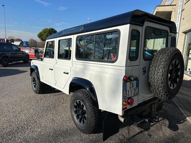 LAND ROVER Defender 110 2.2 TD4 Station Wagon "PREZZO IVA COMPRESA"