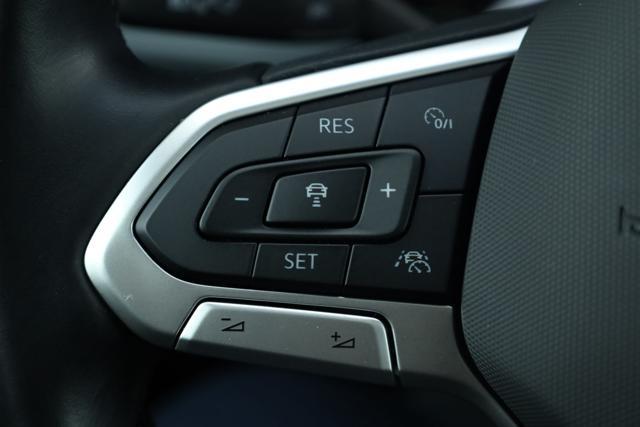 VOLKSWAGEN Taigo 1.0 TSI 115 CV R-Line