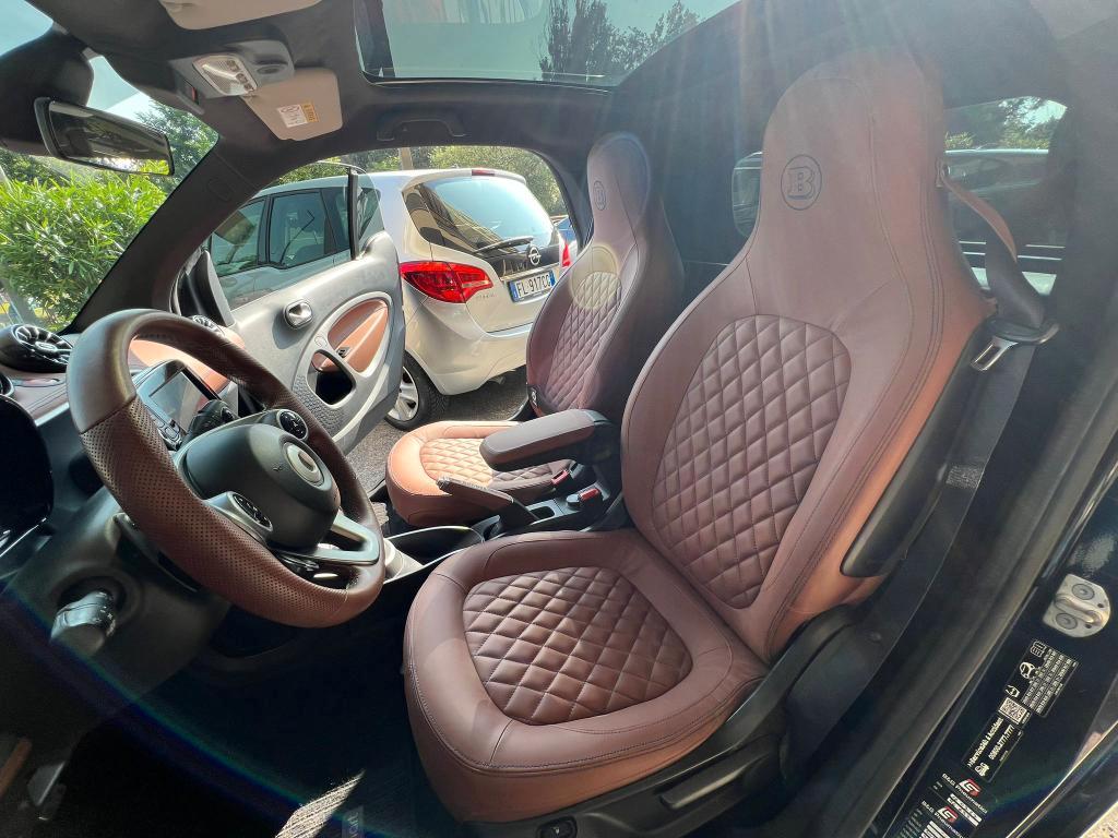 Smart fortwo coupe Fortwo 0.9 t 90cv Twinamic Paris Blu Brabus Style