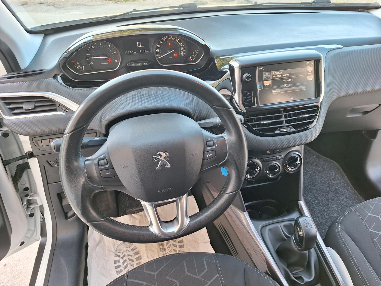 Peugeot 2008 1.4 HDi 68CV Active PERFETTA 2015
