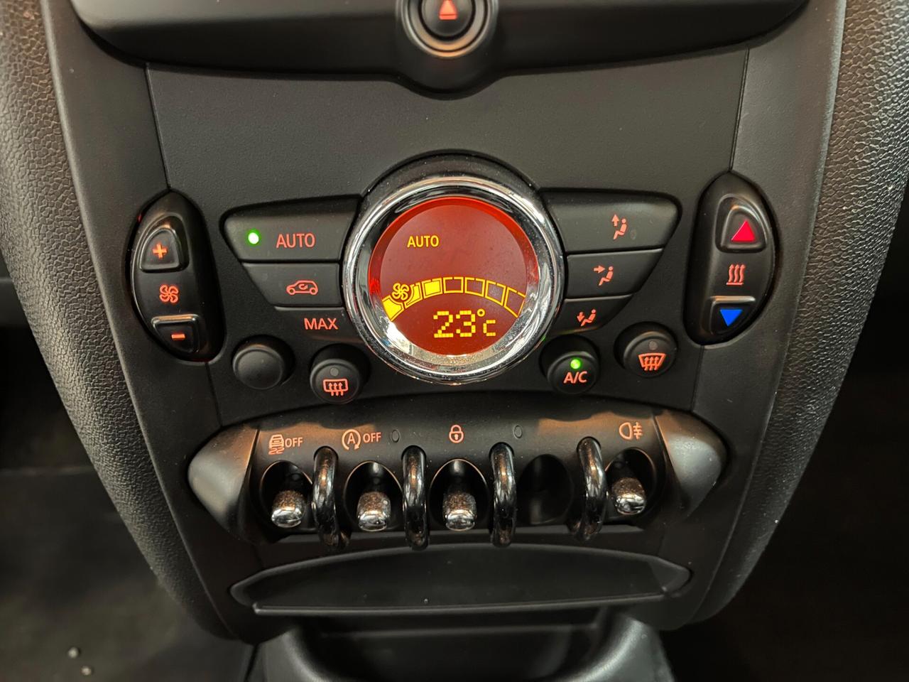 MINI Cooper D Countryman 1.6 Euro6 - Ok Neopatentati - Dettagli in Bio