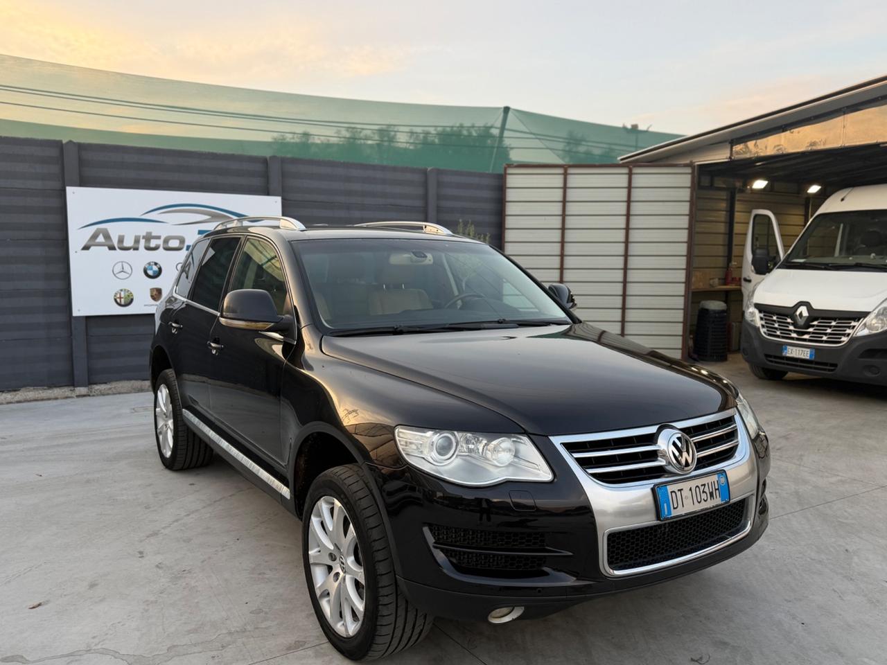 Volkswagen Touareg 3.0/240CV V6 TDI DPF tip. Executive