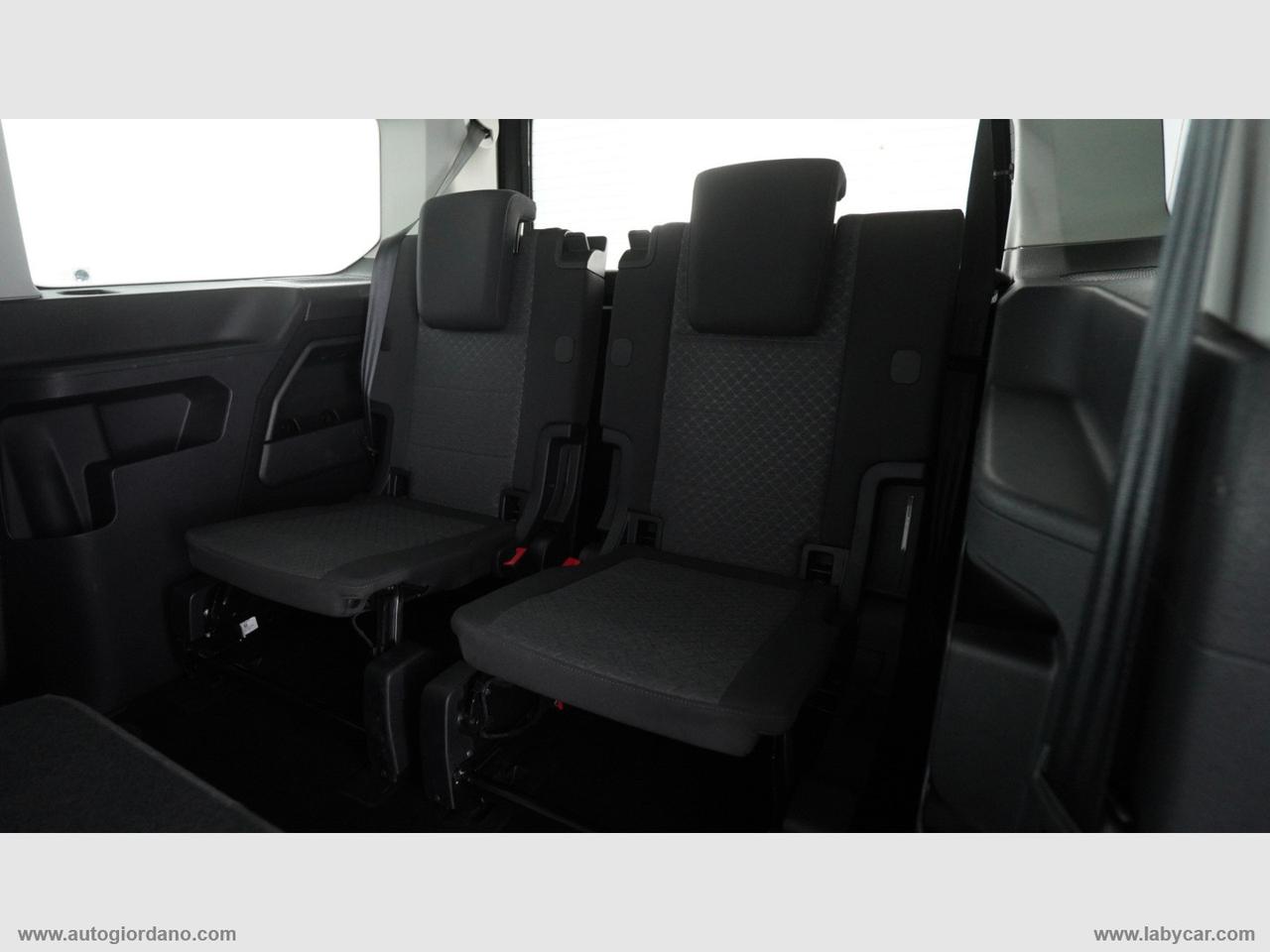 FORD Gr.Tourneo Connect 2.0 122 aut. Tit.
