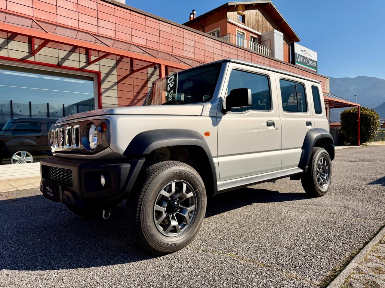 Suzuki Jimny 4x4 - 5 PORTE - 4 POSTI VETTURA !!!
