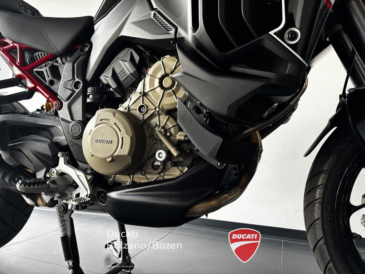 Ducati Multistrada V4s Performance
