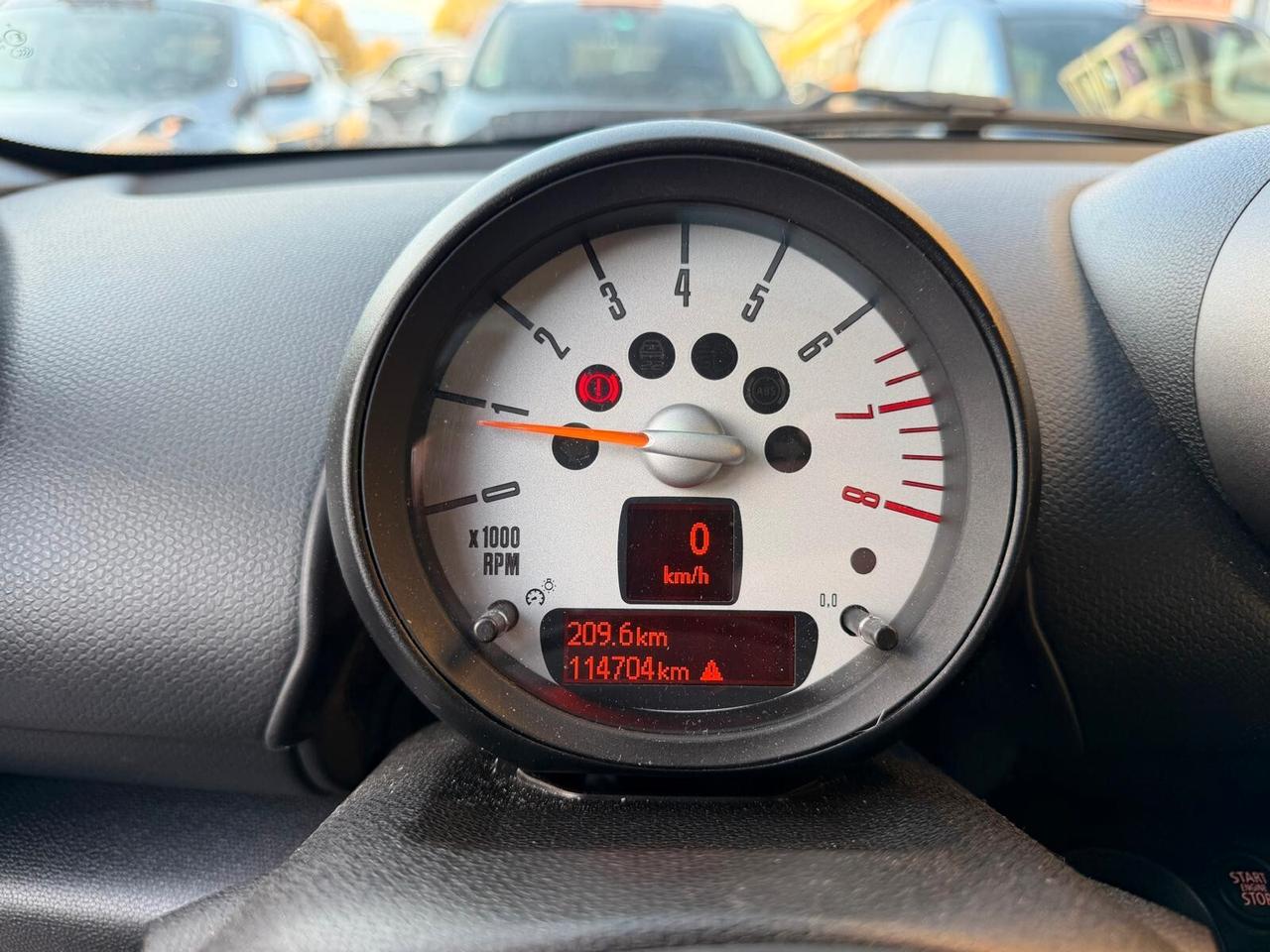 Mini Cooper Countryman 1.6 tetto