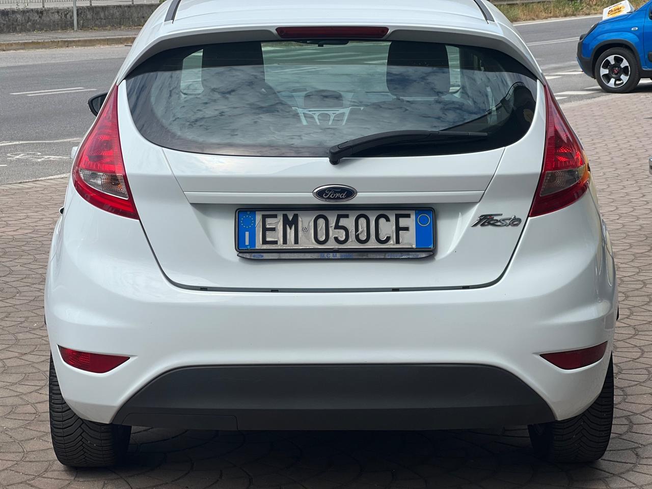 Ford Fiesta 1.4 Bz.- GPL - ADATTA A NEOPATENTATI