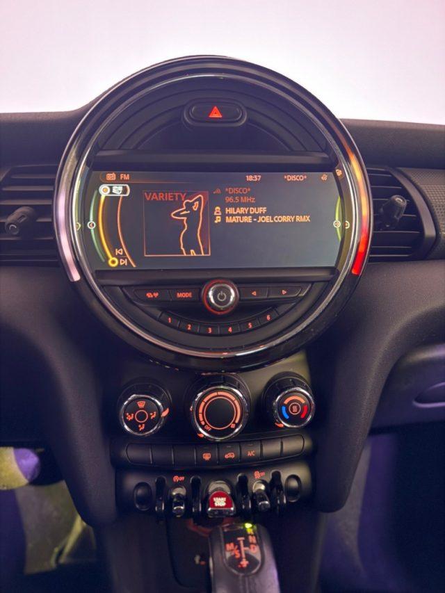 MINI Cooper D 1.5 Cooper D