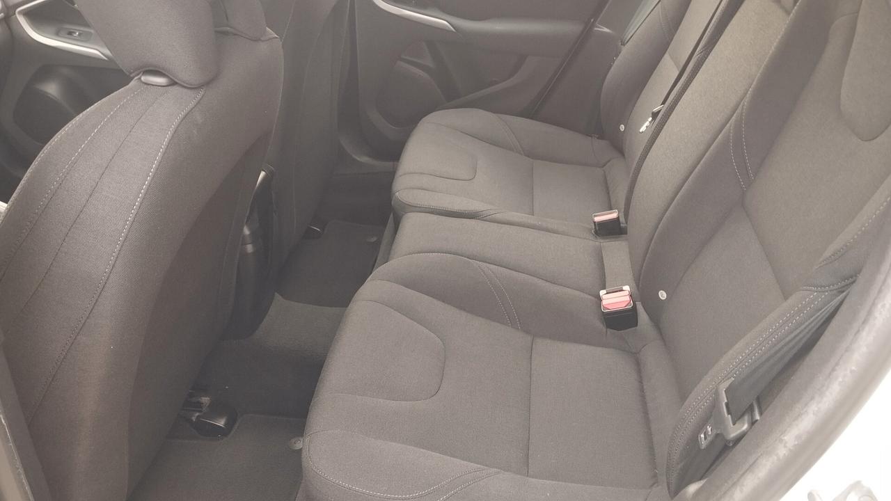 VOLVO V40 1.6 DIESEL NAVI-GARANZIA FULL