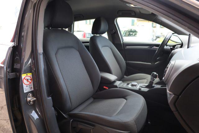AUDI A3 Sportback 30 TDI S tronic S Line COCKPIT Navi LED
