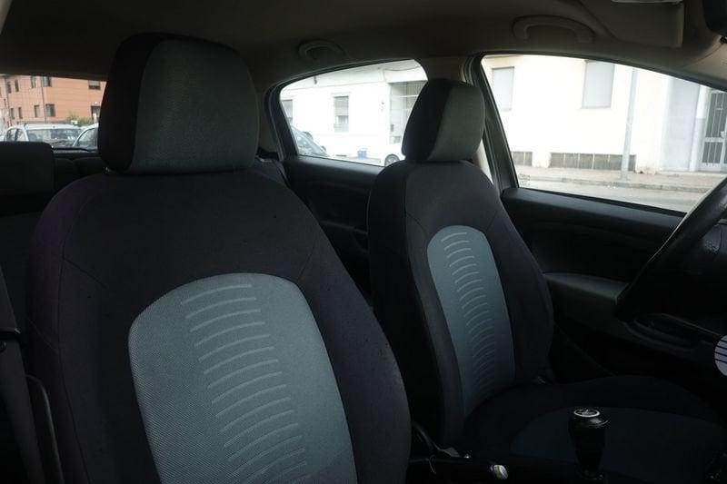 FIAT Grande Punto FIAT Grande Punto 5p 1.3 mjt 16v Active c/clima 75cv 55KW ANNO 2008