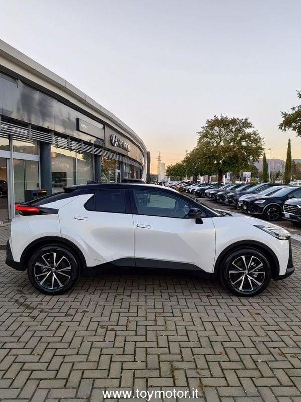 Toyota C-HR (2023-) 2.0 HV AWD Trend