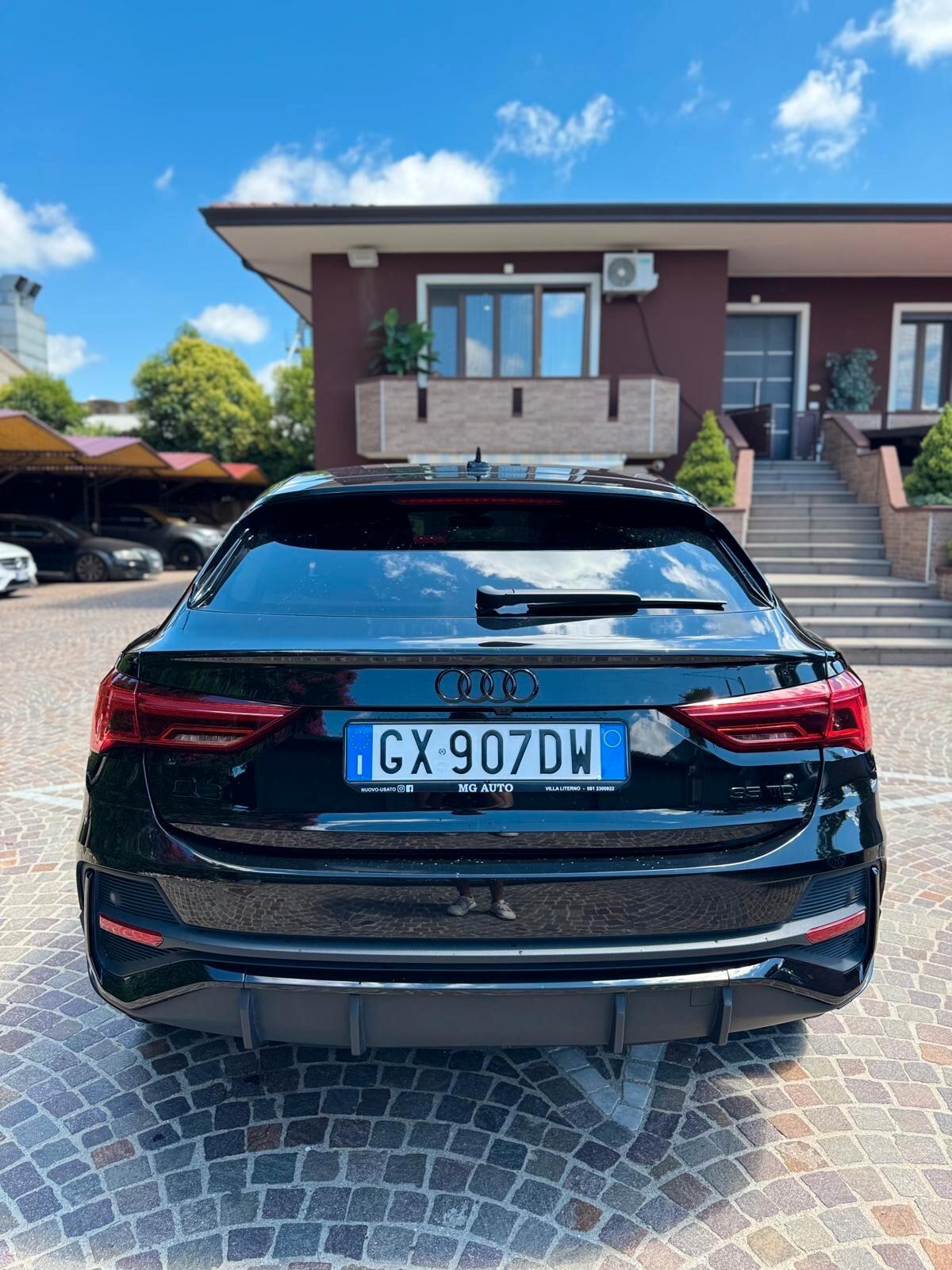 Audi Q3 SPB 35 TDI S tronic Identity Black