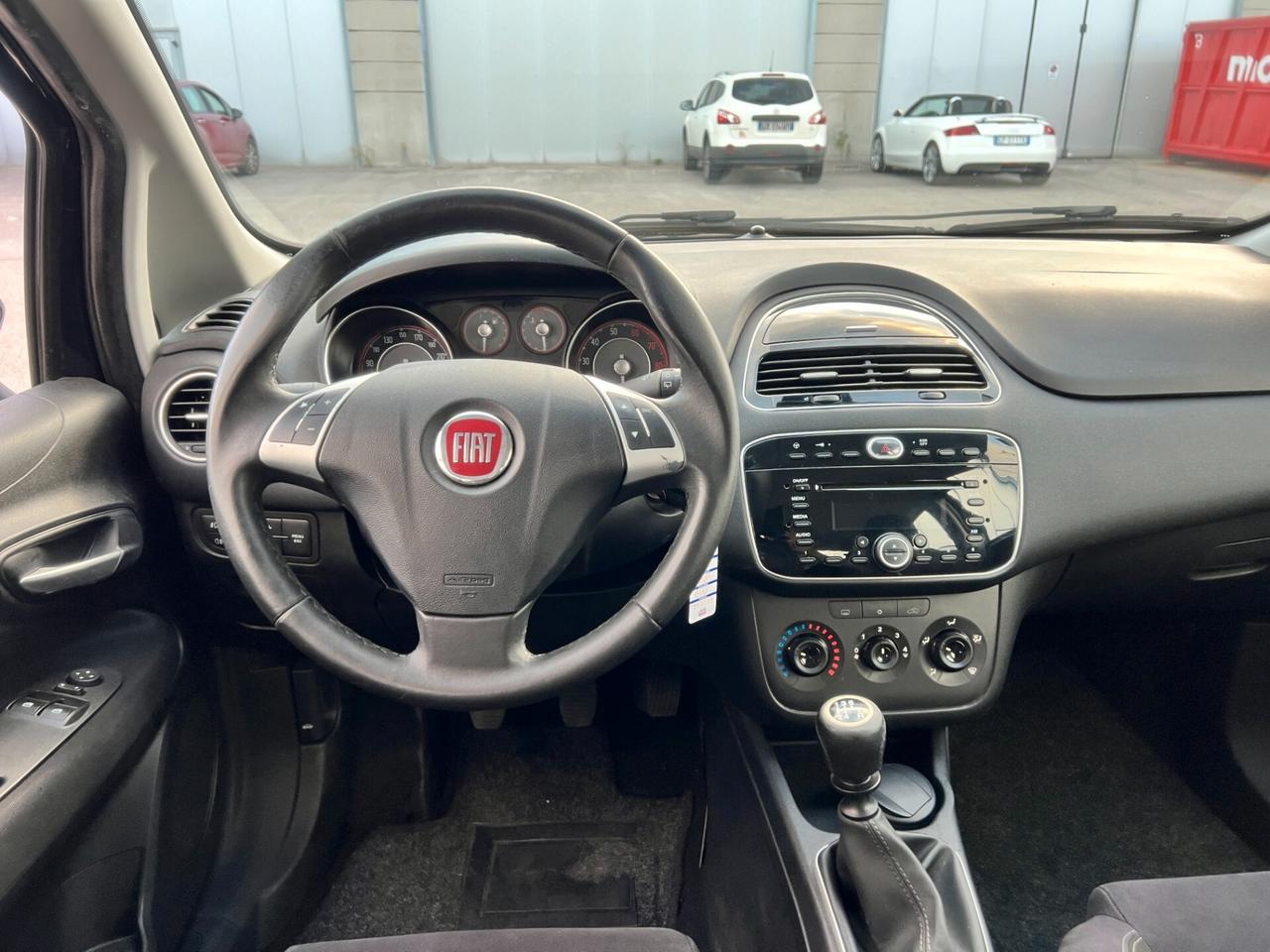 Fiat Punto EVO 1.2 8V 5 p. Lounge