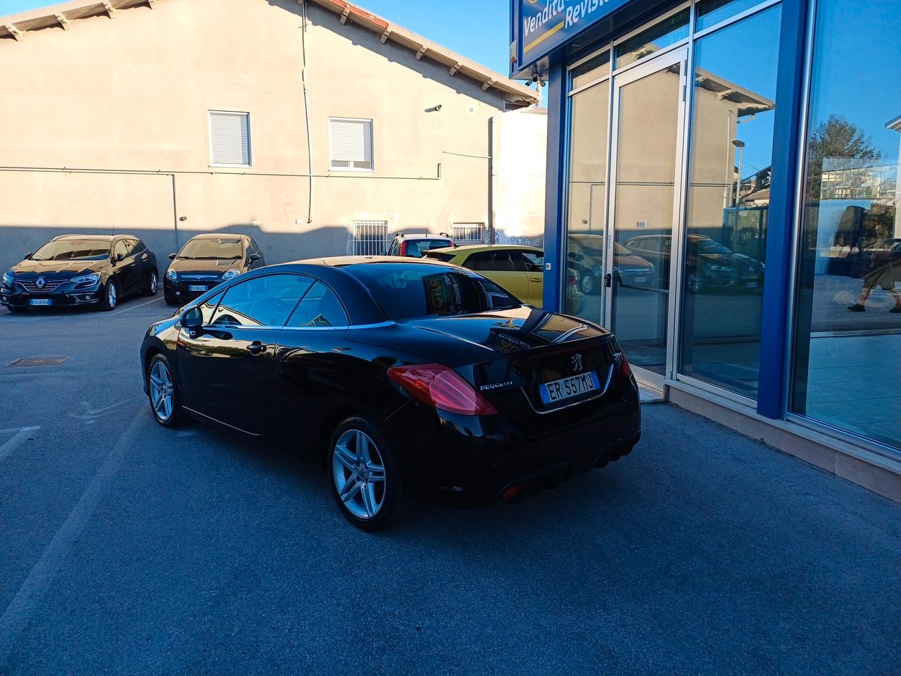 Peugeot 308 1.6 VTi 120CV CC Féline