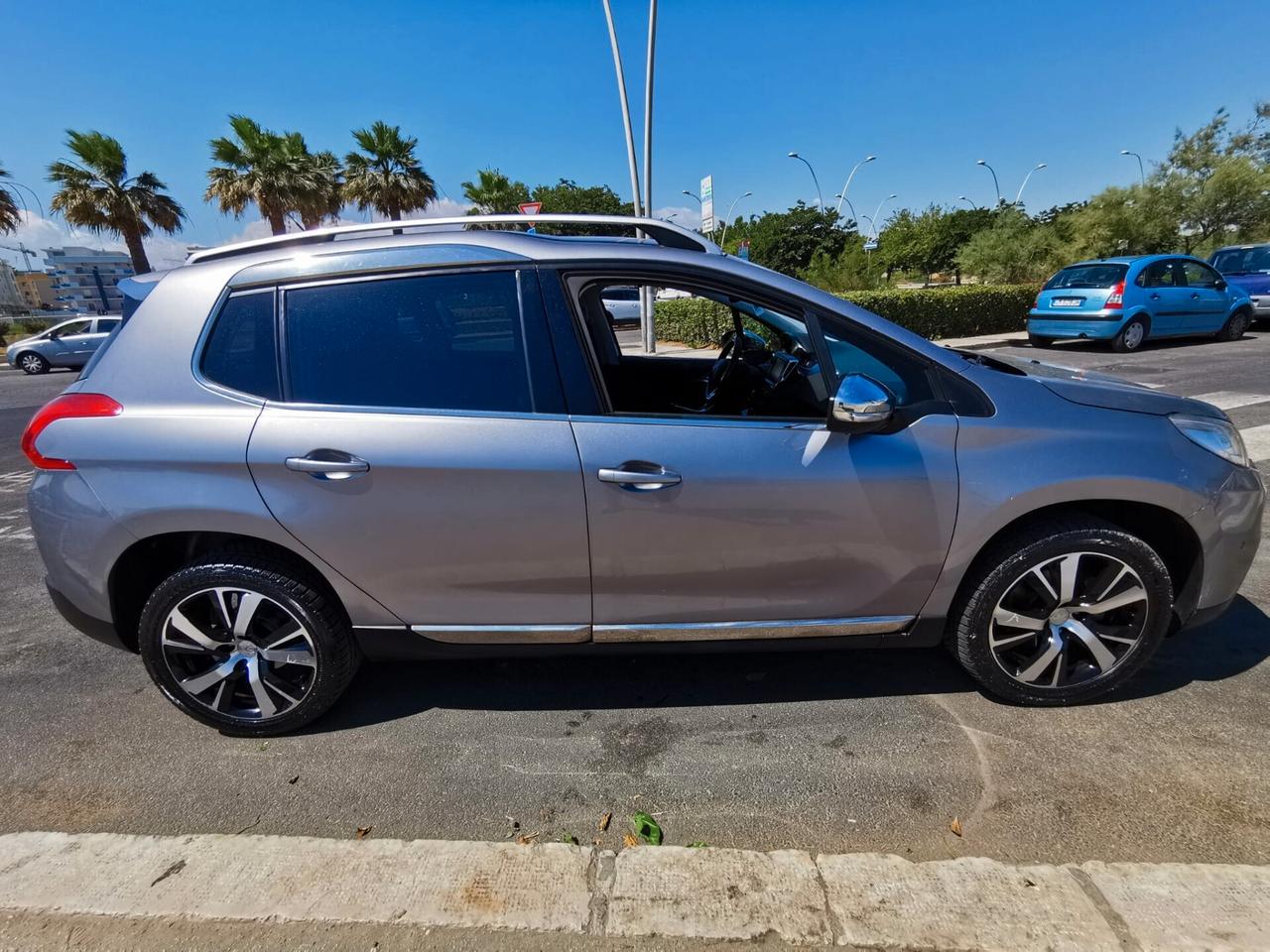 Peugeot 2008 BlueHDi 120 Allure solo km.103000