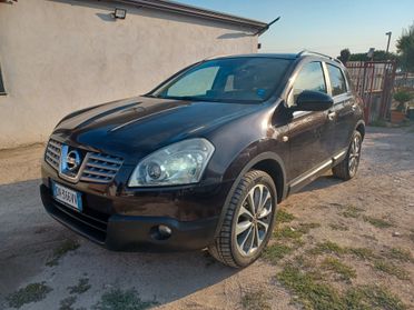 Nissan Qashqai 2.0 dCi n-tec AUTOMATICA 4X4