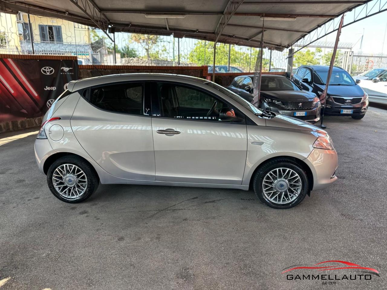 Lancia Ypsilon 1.3 mjt S&S Silver 95cv