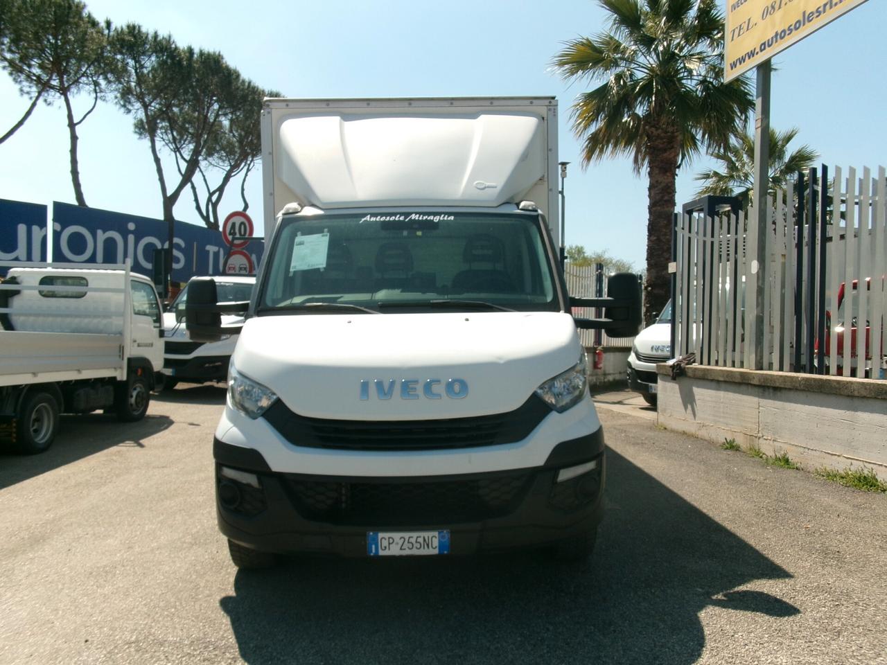 Iveco Daily 35S15 3000 150CV E6 FURGONE+PEDANA CARICATRICE 8 PEDANE 170000KM